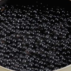 Чорна ікра солона без консервантів 100г