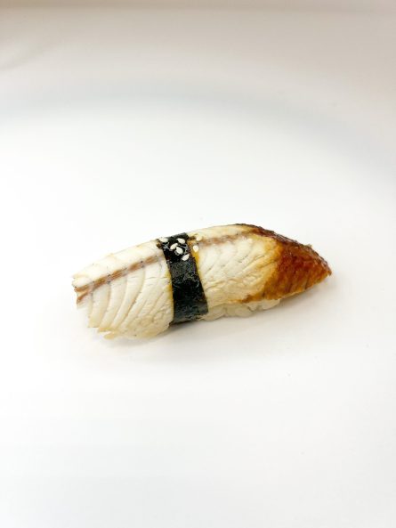 Суші з вугрем